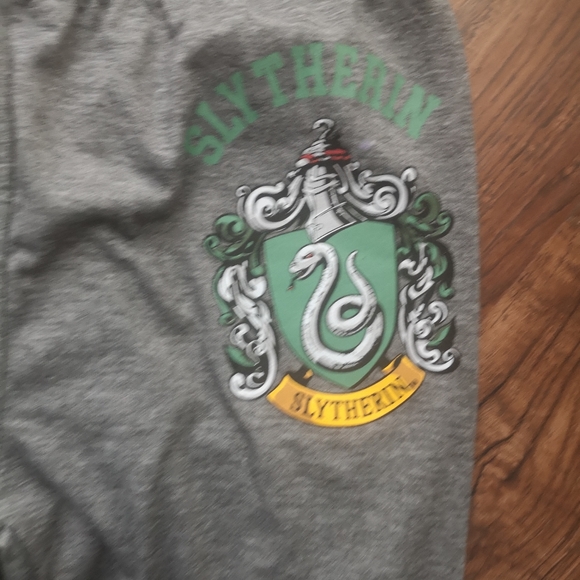 Harry Potter Slytherin House legging sweatshirt - Picture 4 of 5